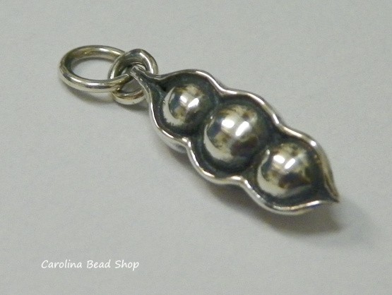 Three Peas in a Pod Sterling Silver Charm - C961, Family, Children, Best Friends, Bonding