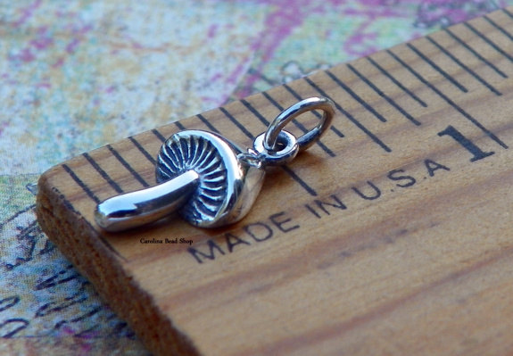 Mushroom Charm Sterling Silver  - C1106, Food, Nutrition, Country Food Charms