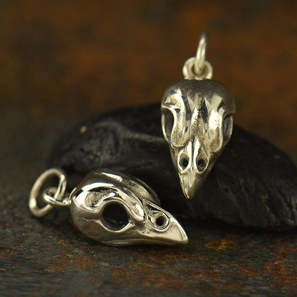Sparrow Bird Skull Charm - C1613 - Bones, Skeleton, Skull, Sparrow Skull
