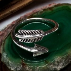 Sterling Silver Feather and Arrow Ring - R389
