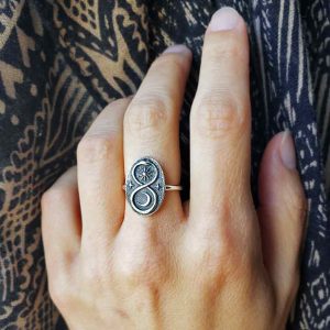 Sterling Silver Infinity Snake Ring - R135