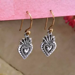 Queen of Hearts Earrings - Design Idea for Beginners